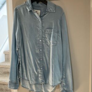 Loose fit denim shirt